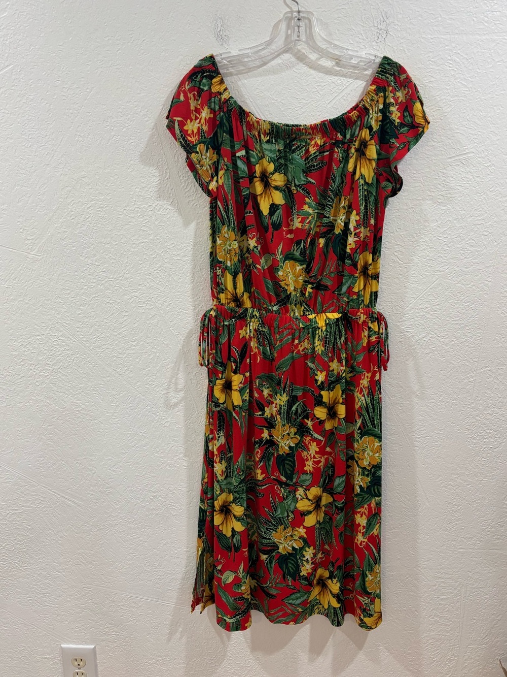 GILI Tropical Print Off Shoulder Midi Dress